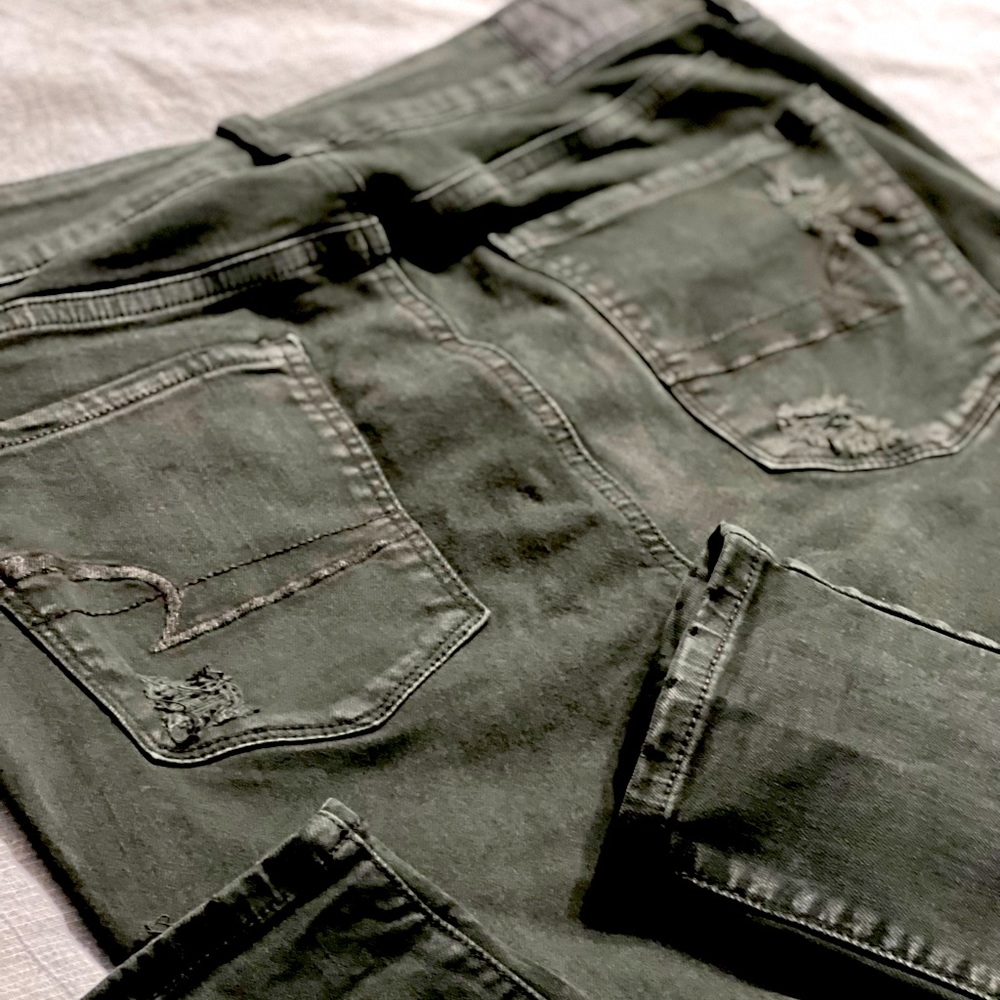 American Eagle dark olive super stretch size 10 jeans